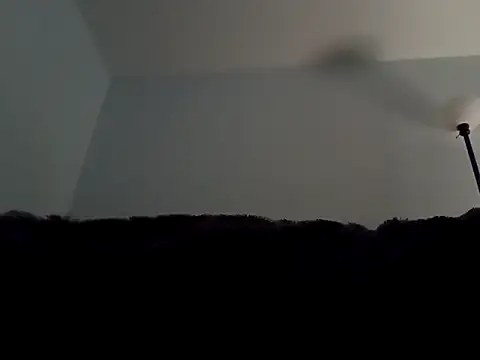 Snapshot of EZYves chatting on 09-11-25, 09:42 EZYves online show from 09-11-25, 09:42