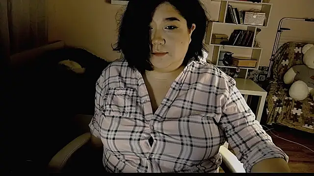 Vi-Vixen online show from 02-18-25, 08:25