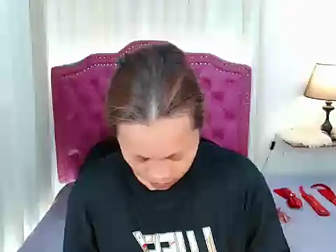 DreamLADYBOY online show from 04-28-26, 12:53