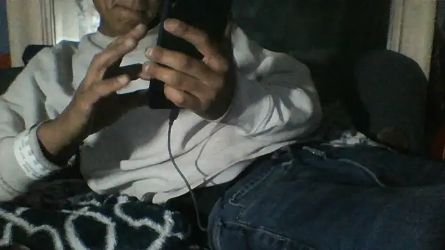 BIG-CkD F online show from 12-22-25, 10:56