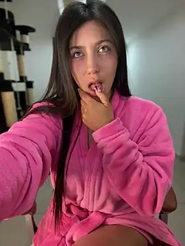 MiaJones21 online show from 02-20-25, 07:23