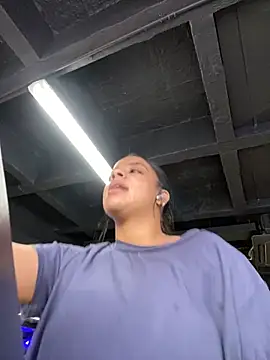 trianawhite online show from 01-31-25, 09:59