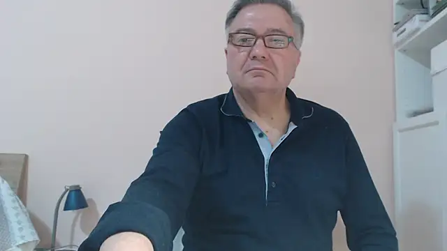 Snapshot of YOU6me chatting on 02-22-25, 07:14 YOU6me online show from 02-22-25, 07:14