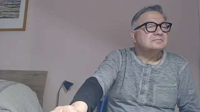 YOU6me online show from 04-30-26, 07:58