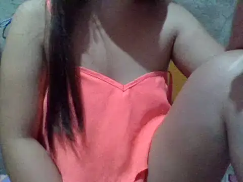 Snapshot of Beatrice143 chatting on 03-19-25, 08:23 Beatrice143 online show from 03-19-25, 08:23