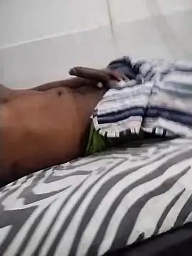 chocolatico1982 online show from 12-03-24, 07:11