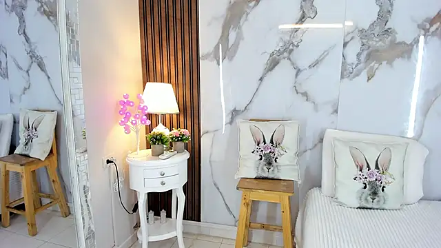 hannahill69 online show from 12-29-24, 04:16