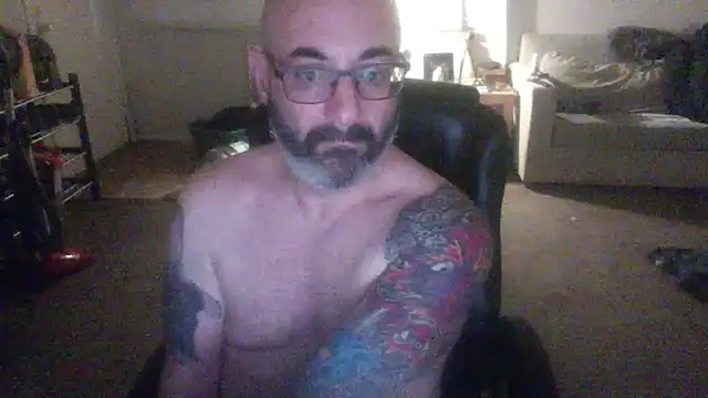 Snapshot of palidin1 chatting on 02-03-26, 02:53 palidin1 online show from 02-03-26, 02:53