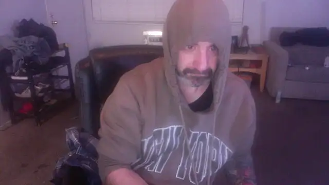 Snapshot of palidin1 chatting on 02-10-26, 11:14 palidin1 online show from 02-10-26, 11:14