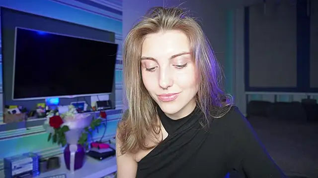 CassiaBlade1 online show from 09-12-25, 06:52