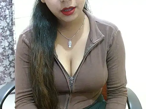 LovingPihu online show from 04-20-26, 05:21