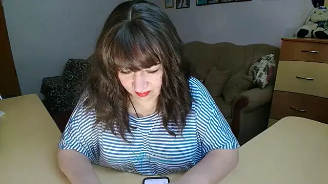 Snapshot of Lucretia_Goldi_ chatting on 02-05-26, 02:54 Lucretia Goldi online show from 02-05-26, 02:54