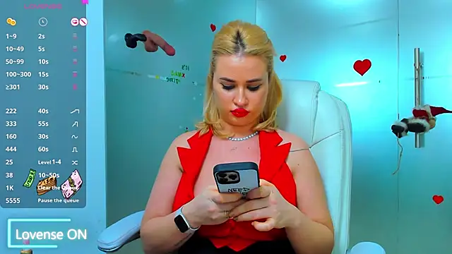 sassy madeline online show from 12-17-24, 11:27