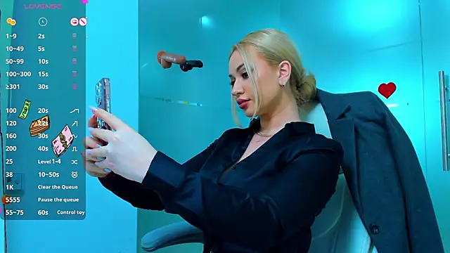 sassy madeline online show from 03-04-25, 03:55