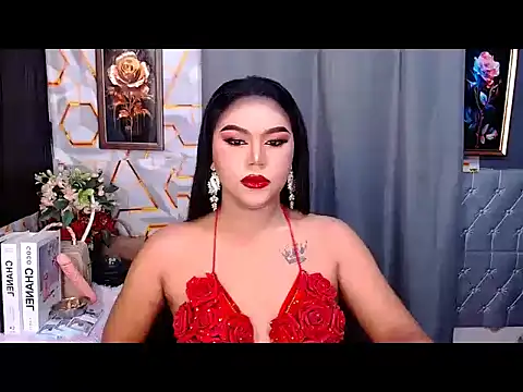 Snapshot of SweetCumFrancine chatting on 06-06-26, 03:22 SweetCumFrancine online show from 06-06-26, 03:22
