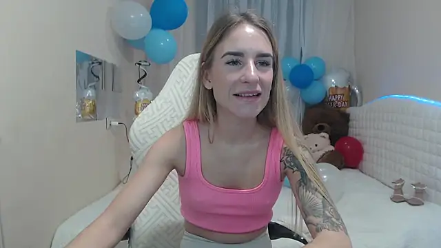 DeboraHorny online show from 10-05-25, 06:01