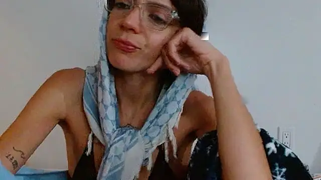 Labebe-rica online show from 02-02-26, 02:21