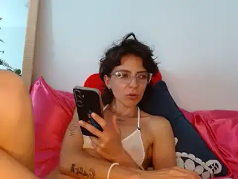 Labebe-rica online show from 04-27-26, 08:29