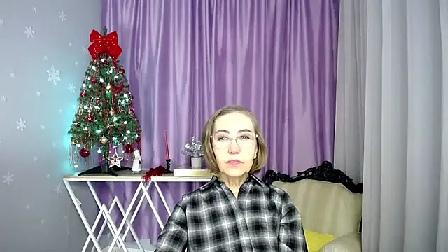 queen a n i online show from 03-06-26, 06:32