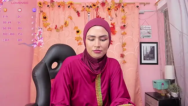 Snapshot of DarshaKhemu chatting on 12-04-25, 08:39 DarshaKhemu online show from 12-04-25, 08:39