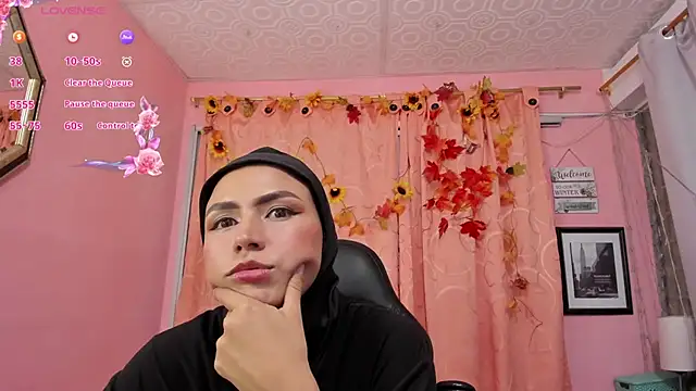 Snapshot of DarshaKhemu chatting on 12-05-25, 09:00 DarshaKhemu online show from 12-05-25, 09:00