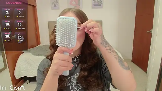 Miley Baker online show from 02-08-25, 01:22