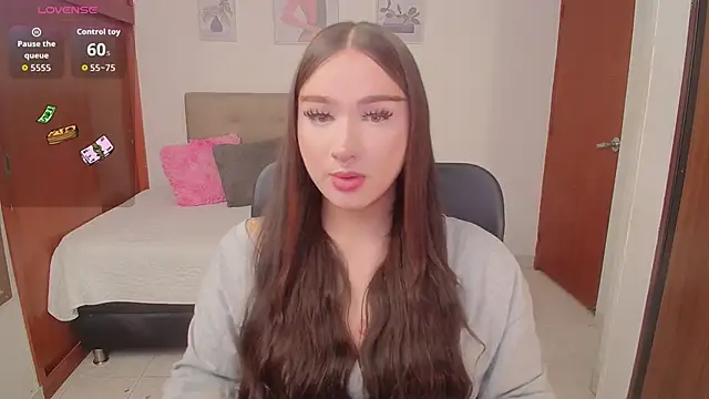 Miley Baker online show from 10-07-25, 03:53