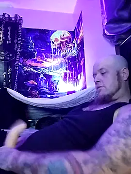 Snapshot of BluestBalls710 chatting on 12-14-25, 04:56 BluestBalls710 online show from 12-14-25, 04:56