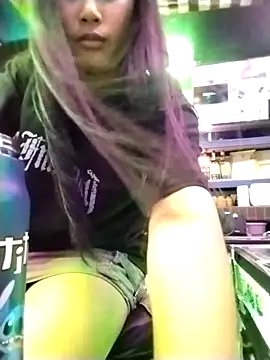 Snapshot of NannyNannybabe chatting on 09-12-25, 11:54 NannyNannybabe online show from 09-12-25, 11:54