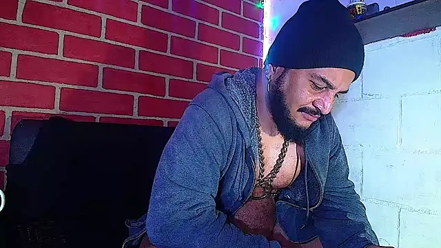 the master foal  online show from 01-11-25, 01:32