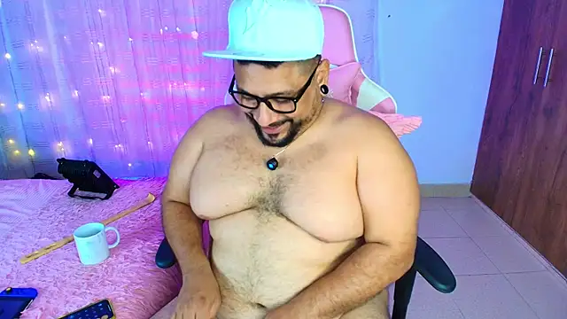 Snapshot of jacoob_woods chatting on 03-01-25, 04:26 jacoob woods online show from 03-01-25, 04:26