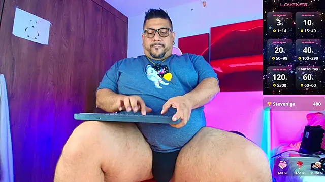 Snapshot of jacoob_woods chatting on 09-20-25, 02:23 jacoob woods online show from 09-20-25, 02:23