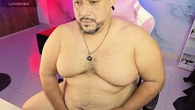 Snapshot of jacoob_woods chatting on 05-17-26, 03:19 jacoob woods online show from 05-17-26, 03:19