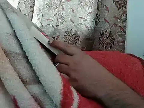 Snapshot of FUN4TIPS chatting on 01-11-25, 07:06 FUN4TIPS online show from 01-11-25, 07:06