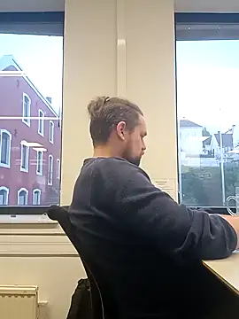 Snapshot of Tj1sen chatting on 12-20-24, 09:00 Tj1sen online show from 12-20-24, 09:00