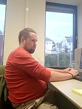 Snapshot of Tj1sen chatting on 01-17-25, 11:49 Tj1sen online show from 01-17-25, 11:49