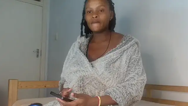 BlondQ2003 online show from 09-30-25, 07:08