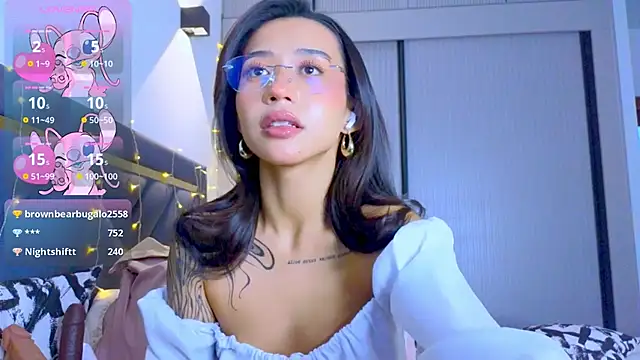 Mia Tin online show from 12-19-25, 11:06