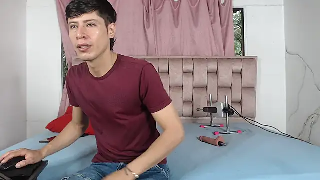 Sexytaty2022 online show from 04-17-26, 11:46