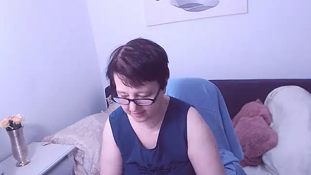 ChristaRose online show from 11-02-25, 12:57