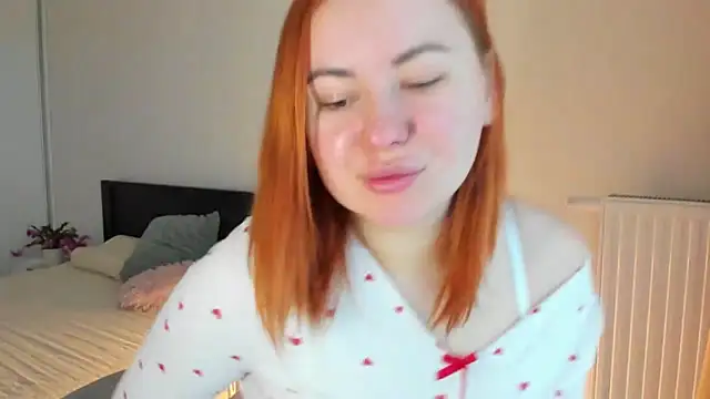 LAYLAxSTAR online show from 11-19-25, 07:30