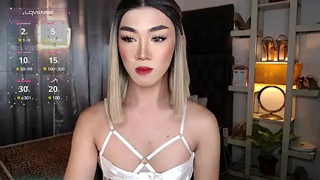 Local Hoelyx online show from 12-15-24, 07:21