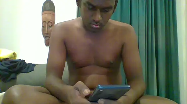 Snapshot of Slavebottombdsm09 chatting on 02-07-25, 12:20 Slavebottombdsm09 online show from 02-07-25, 12:20