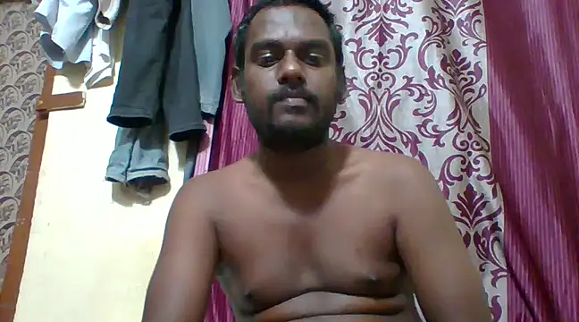 Snapshot of Slavebottombdsm09 chatting on 03-11-25, 05:46 Slavebottombdsm09 online show from 03-11-25, 05:46