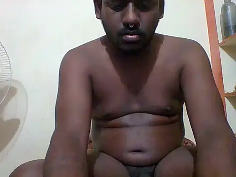 Snapshot of Slavebottombdsm09 chatting on 01-17-26, 07:06 Slavebottombdsm09 online show from 01-17-26, 07:06