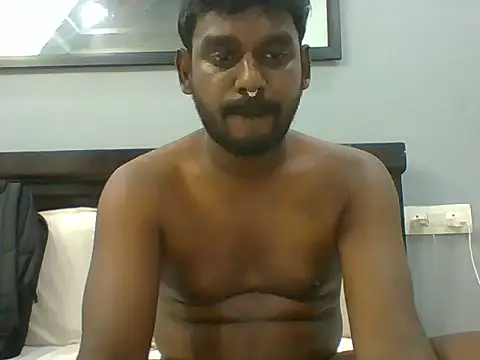 Snapshot of Slavebottombdsm09 chatting on 01-31-26, 08:07 Slavebottombdsm09 online show from 01-31-26, 08:07