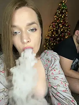 Snapshot of HellMoor chatting on 12-29-24, 06:16 HellMoor online show from 12-29-24, 06:16