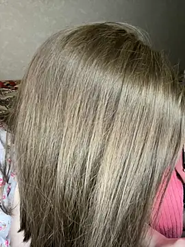 Snapshot of HellMoor chatting on 01-19-25, 10:50 HellMoor online show from 01-19-25, 10:50