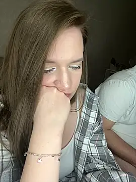 Snapshot of HellMoor chatting on 01-26-25, 12:58 HellMoor online show from 01-26-25, 12:58