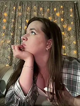 Snapshot of HellMoor chatting on 01-27-25, 01:26 HellMoor online show from 01-27-25, 01:26